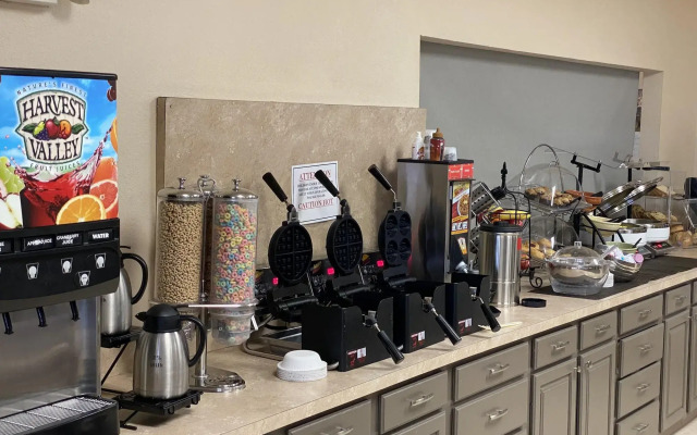 Northfield Inn, Suites & Conference Center