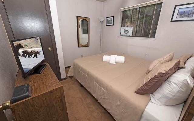 3861 Saddle Road by RedAwning