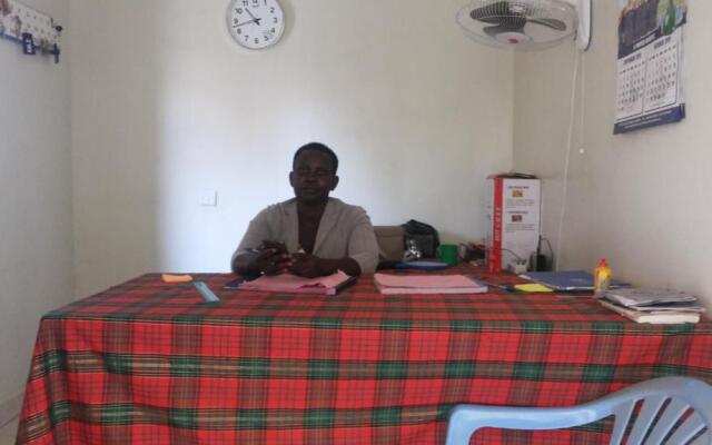 Leam Guesthouse