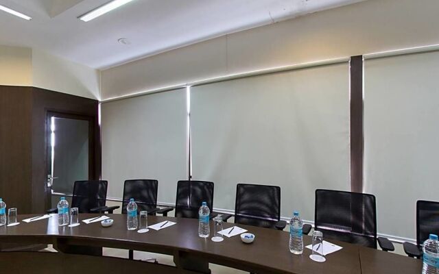 PearlSuites
