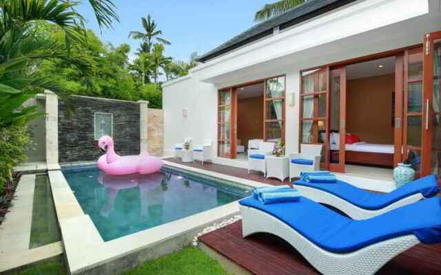 Lucia Villa Seminyak Beachside