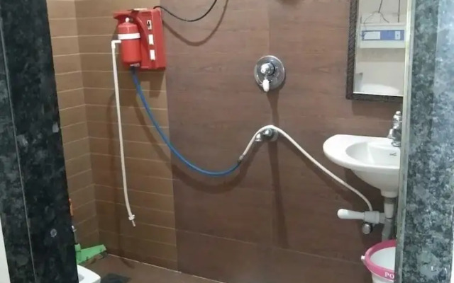 Hotel Medwin Kashi Dham
