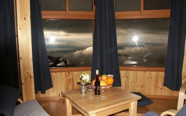 Ohn-Bar Guesthouse