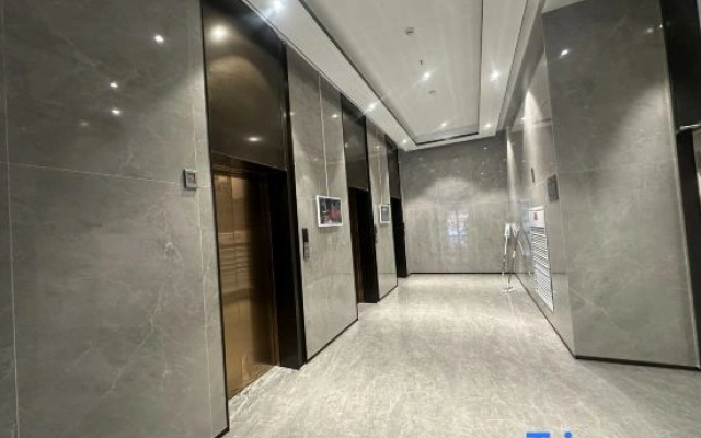 Huazhiju Smart Hotel (Zhengzhou Huiji Wanda Plaza)