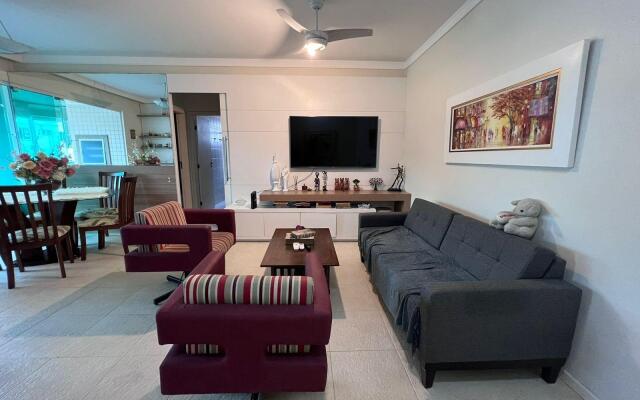 Lindo Apto a 100m da Praia de Jurere Crj101