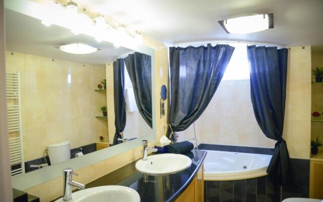 Luxury modern apartment 135m2