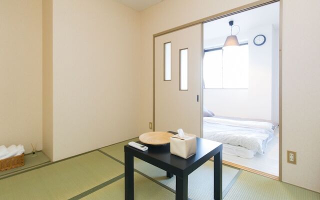 Guesthouse Sunshine Enoki Shin-Fukae