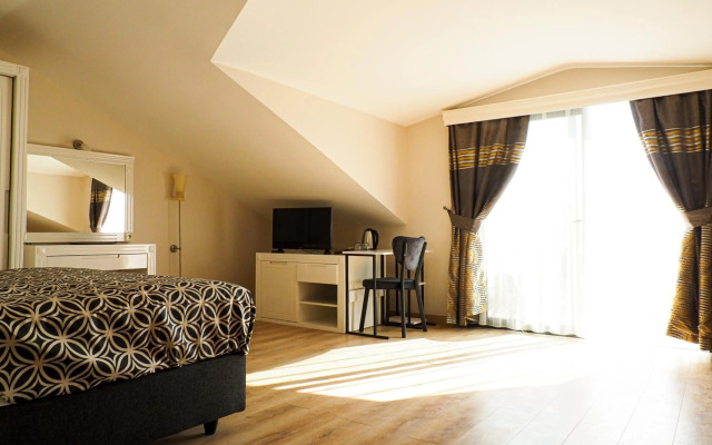 Tripolis Hotel