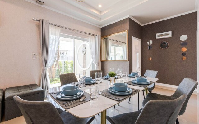 Cozy 3 Bedroom Pool Villa C883