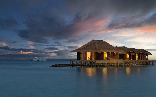 Ozen Reserve Bolifushi- All Inclusive with Free Transfers