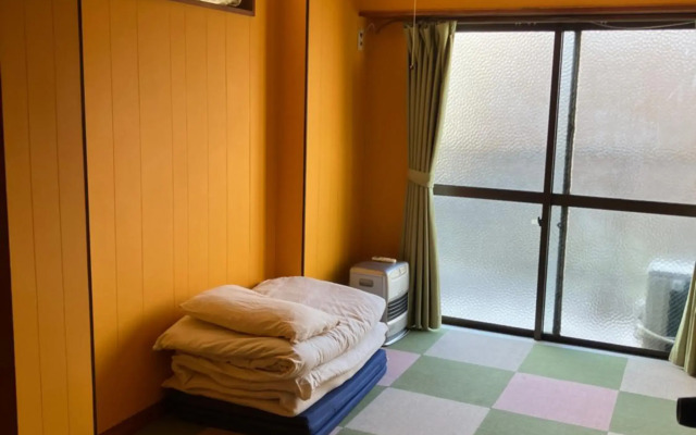 尾道ゲストハウス シータ村