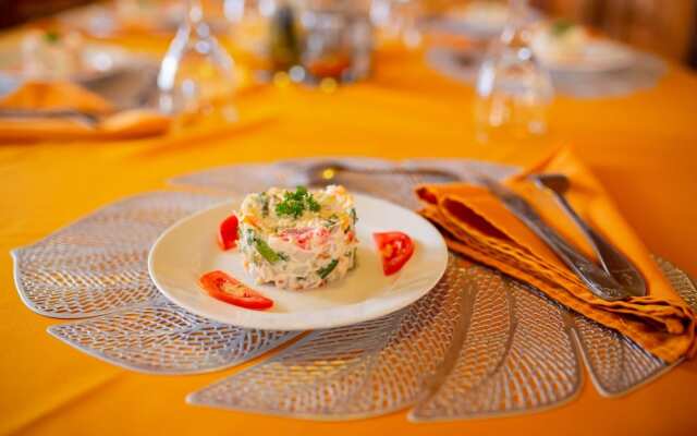 Victory Hotel & Restaurant Tulear