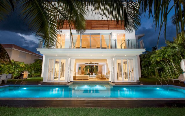 Punta Cana Villa Waterfall - Private Villa in The Dominincan Republic