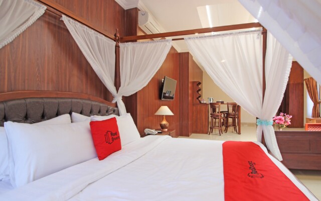 RedDoorz Premium @ The Garden Suites Solo