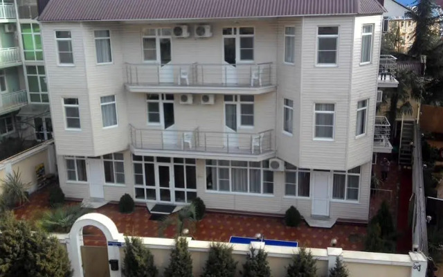 Hotel Vesta