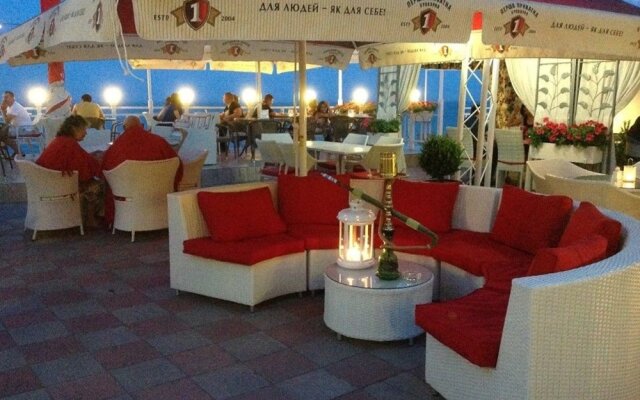 Gostevoj domik v Otrade