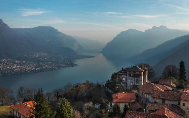 Civenna Lake View by Wonderful Italy