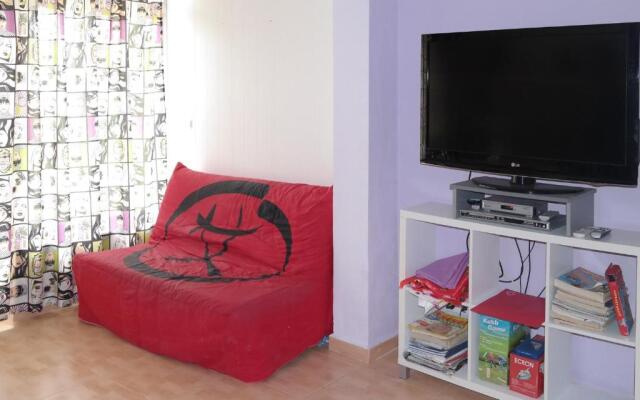 Bungalow acceso directo a piscina.wifi gratis