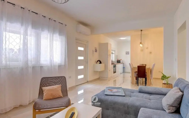 Apartment in Valtura With Family-friendly Yard