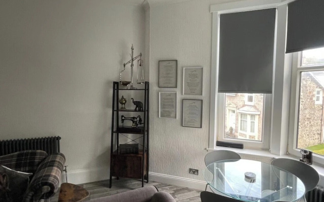 6 Guests - 3 Bedrooms - Sea View - Pet Friendly