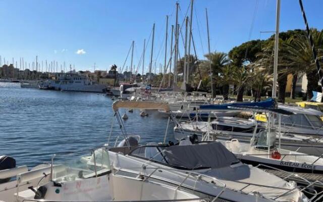 Bel Appartement avec domotique T2 Résidence Les Régates 4REG57C