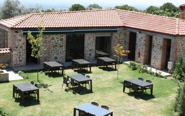 Rukim Otel