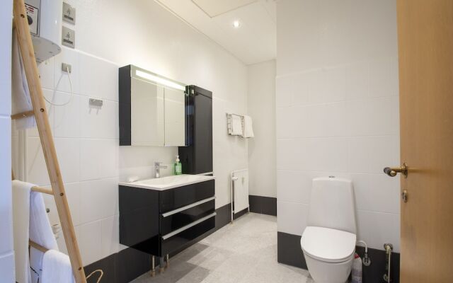 Exclusive 2 Bedroom Apartment