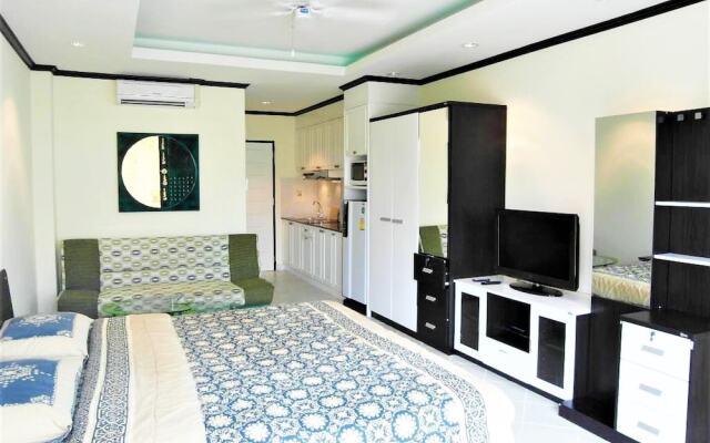 Fully Equipped Studio Apartment View Talay 1 Pattaya