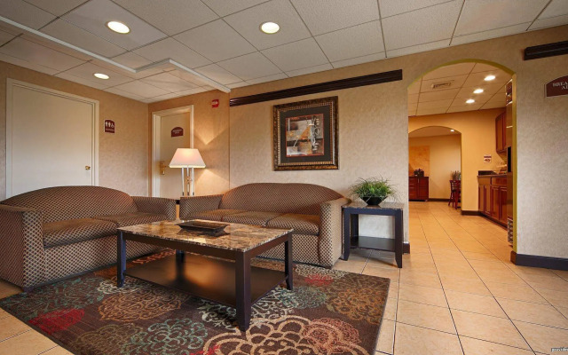 SureStay Hotel by Best Western East Brunswick