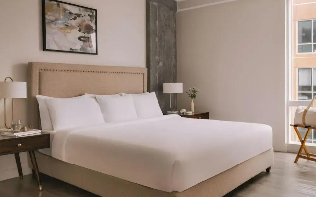 Sonder by Marriott Bonvoy Pierce Boston Apartments Fenway