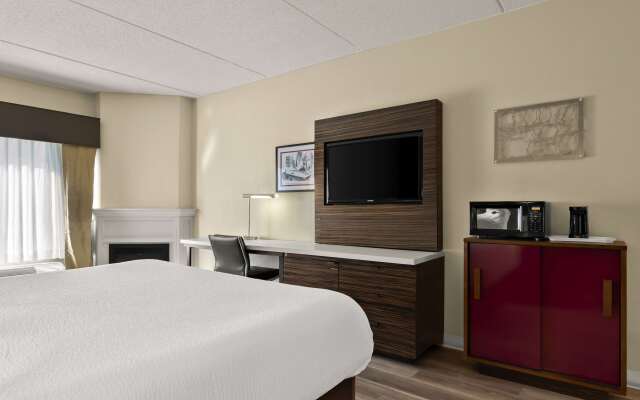 Ramada by Wyndham Harrisburg/Hershey Area