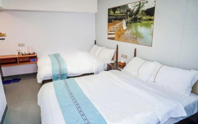 Fenglai Holiday Hostel – Guest Rooms – Foshan