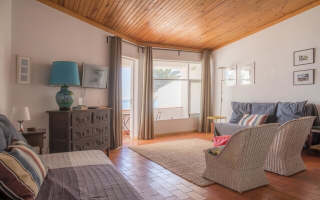 A29 - Calheta House in Luz