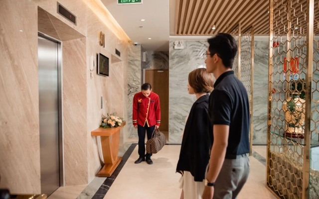 Canary Gold Hotel Quy Nhơn, Beachfront