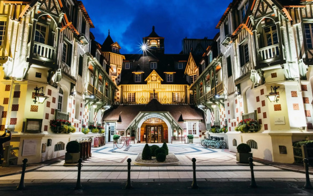Hôtel Barrière Le Normandy Deauville