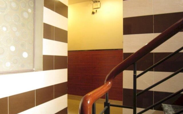 Le Ngan Phung Hotel