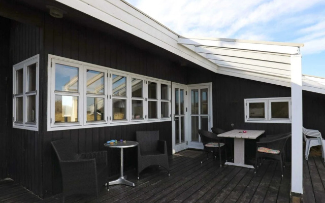 Serene Holiday Home in Løkken near Sea