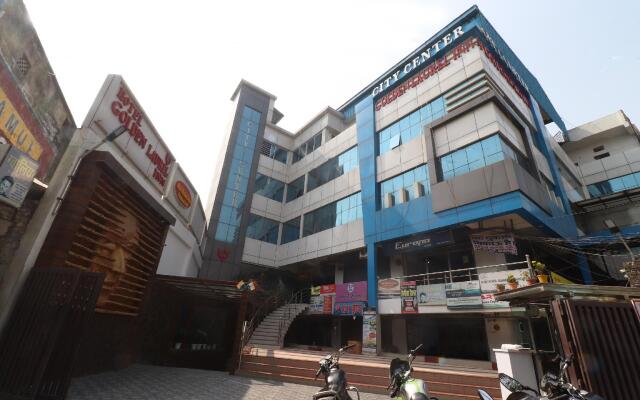 OYO 29382 Golden Laurel Inn