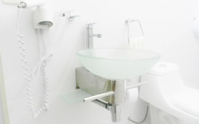 Trujillo - El Golf Apartments