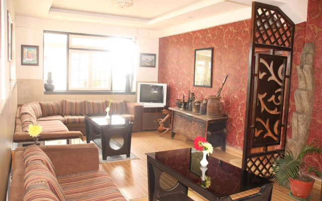 Hotel Srinagar