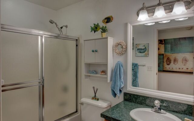 Hale O Makani 3 Bedroom Home by RedAwning