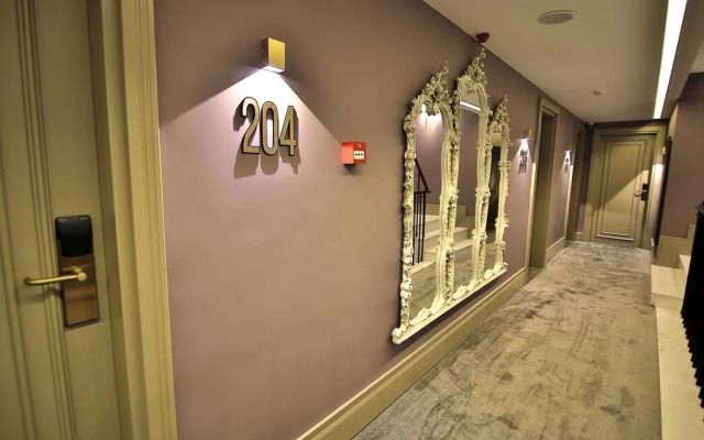 Reo Hotel & Spa