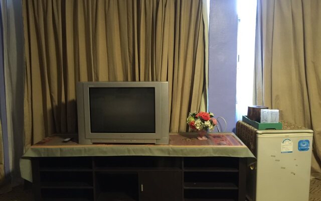 Eat and Sleep Homestay@Hua Hin