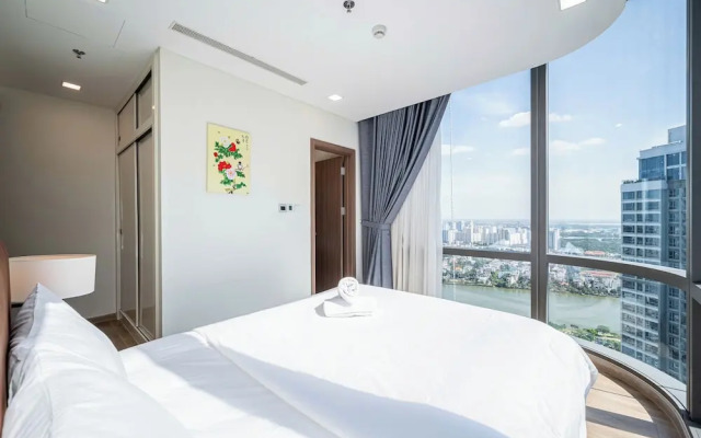 The Emerald Suites at Landmark 81