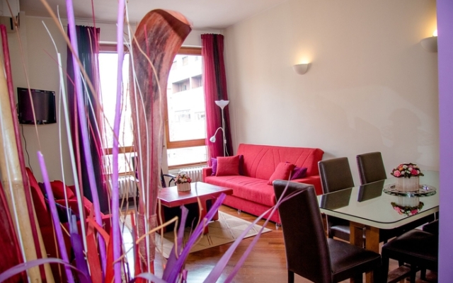 Residence House Aramis Down Town