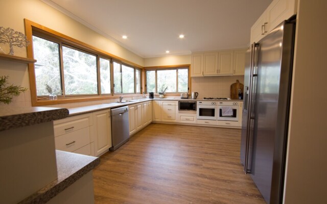Ventnor House