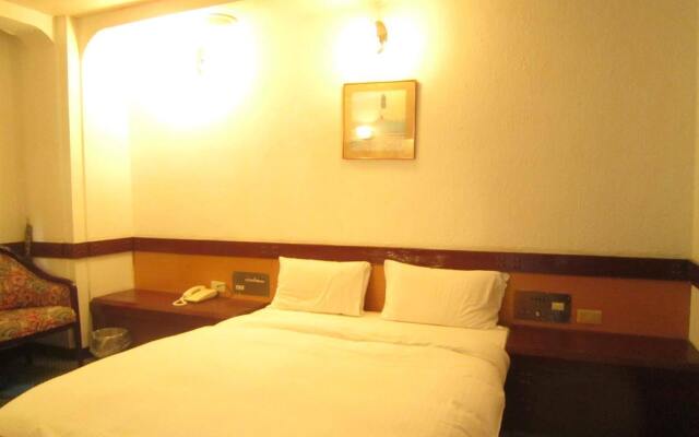 Fortune Hotel