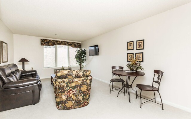 Highland Estates Resort Hotel