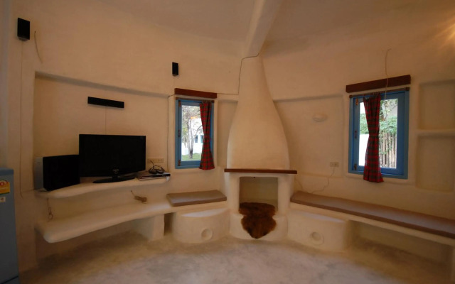 Scenic Riverside Resort