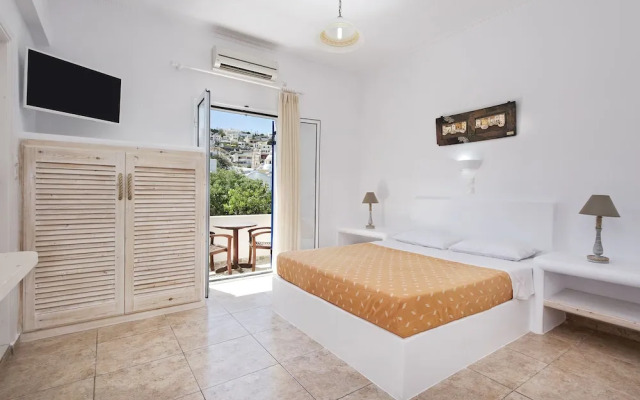 Alizea Villas & Suites